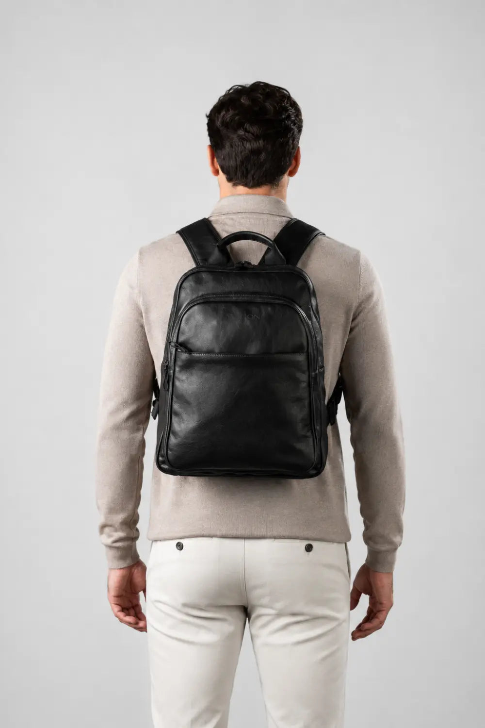 Mochila Lior de Couro Preto