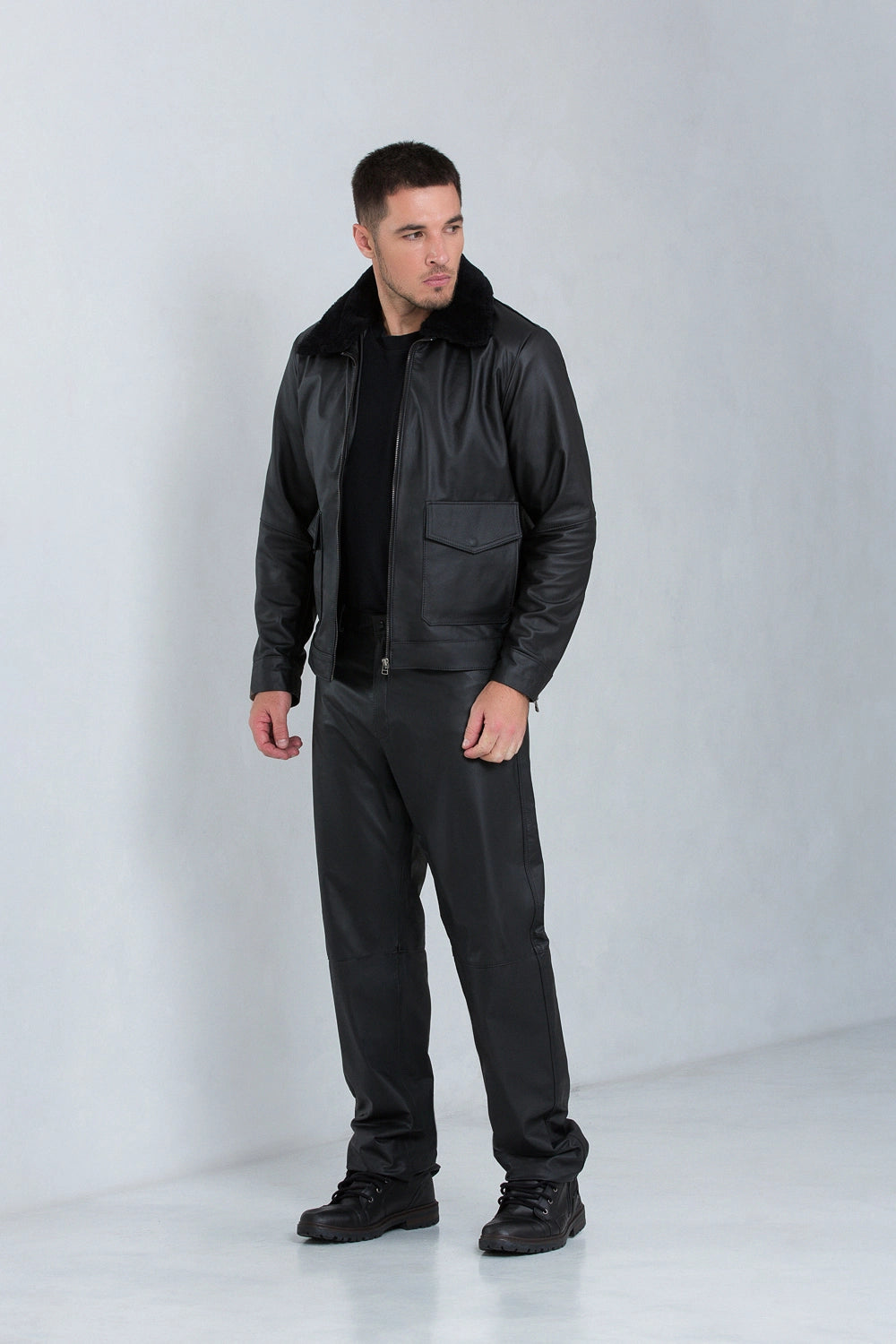 Jaqueta Aviator de Couro Bovino Preto