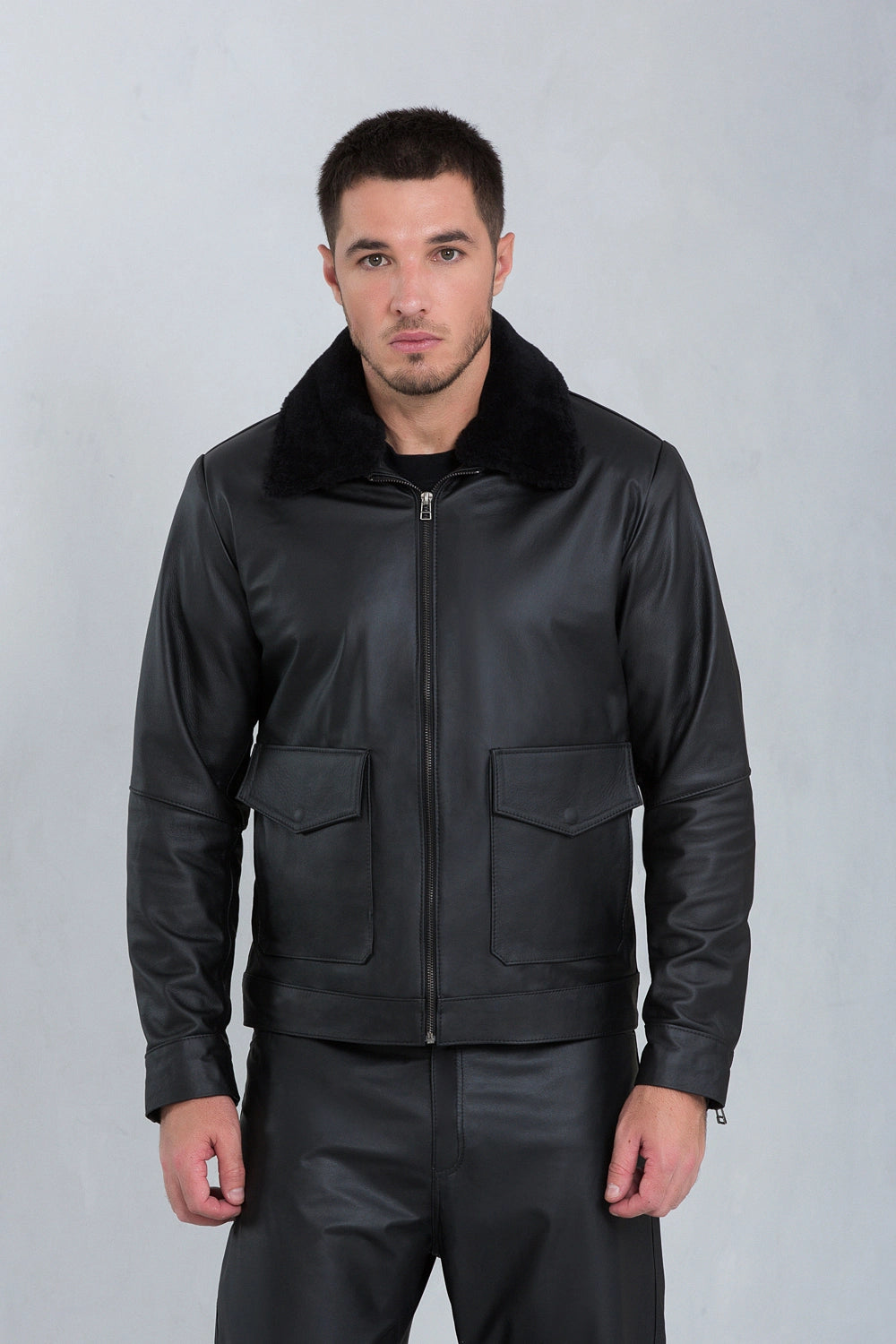 Jaqueta Aviator de Couro Bovino Preto