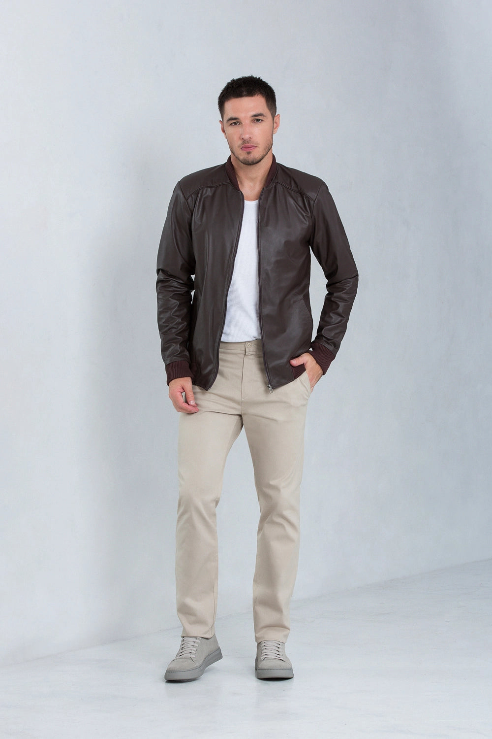 Jaqueta Elian Bomber de Couro Bovino Dark