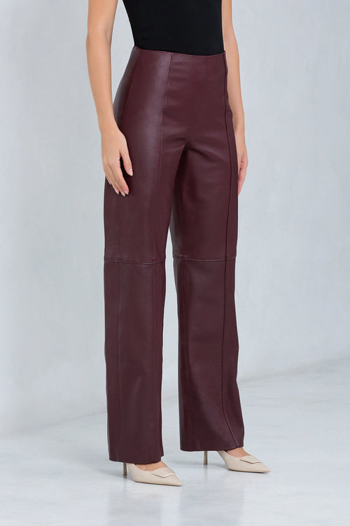 Calça Helena Pantalona de Couro Pelica Andorra