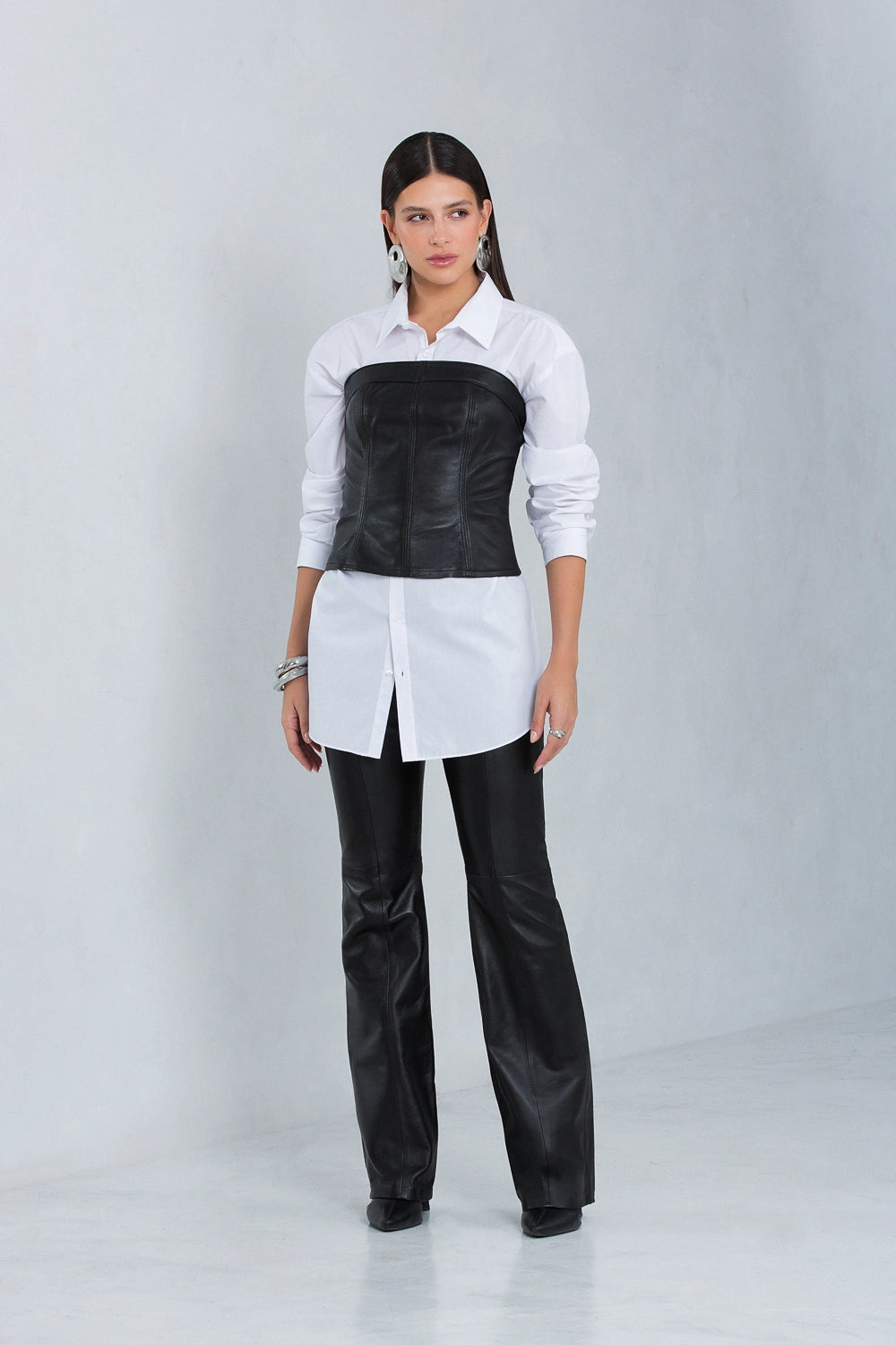 Cropped Corset Jade de Couro Pelica Preto