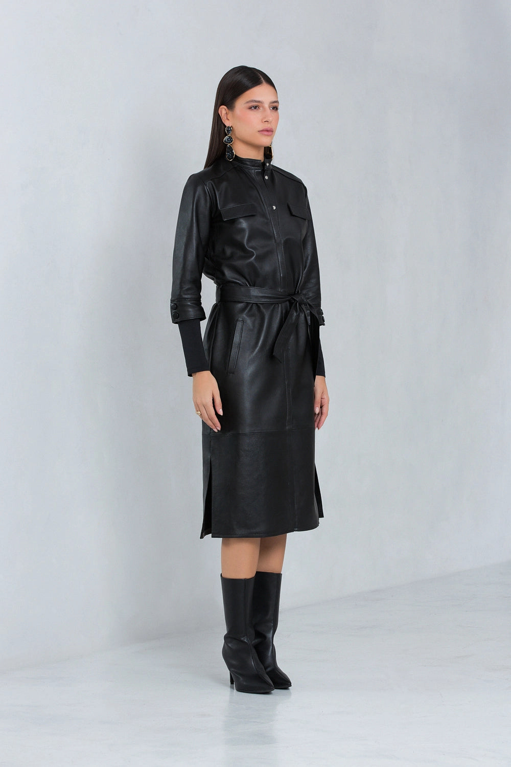 Vestido Mirela Midi Couro Pelica Preto
